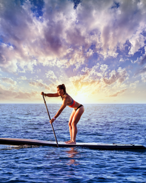 Paddle surf girl